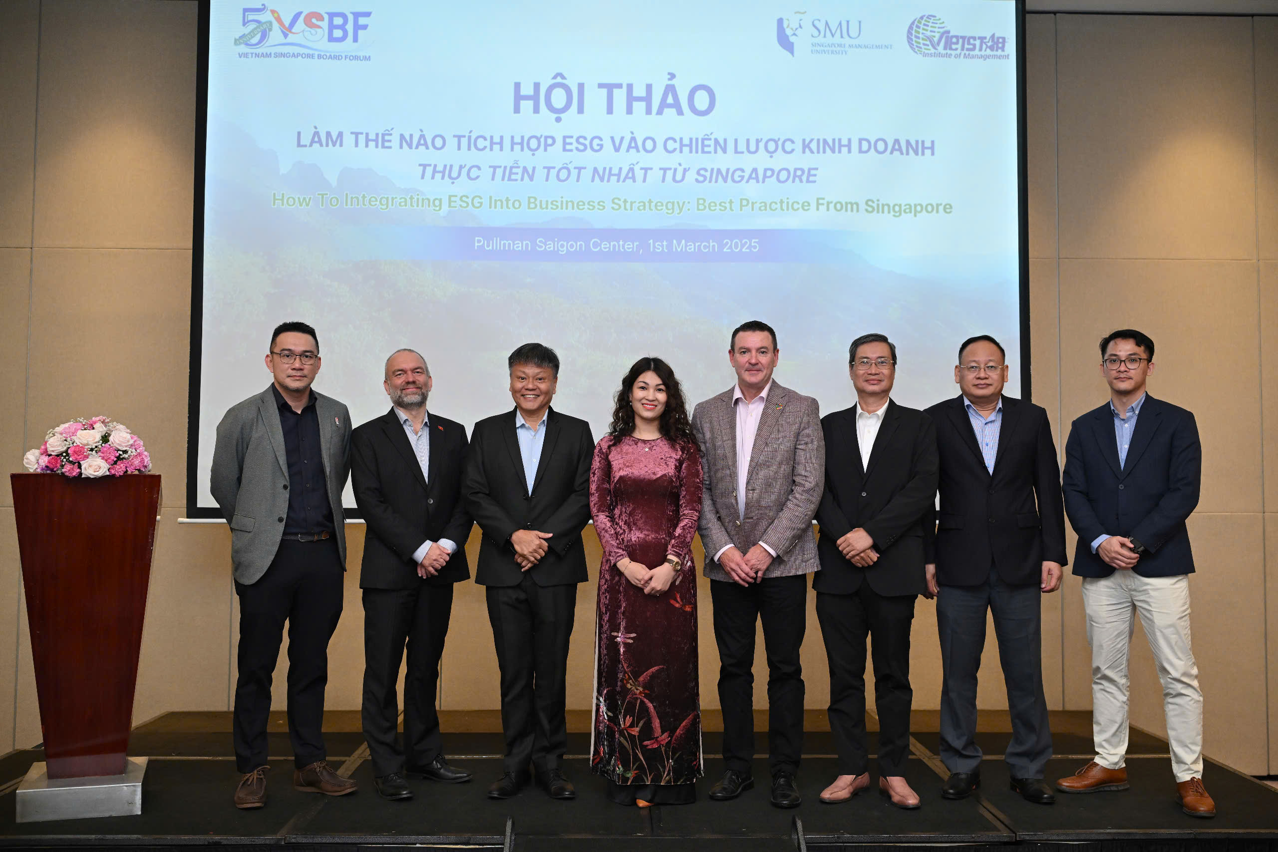 Hội thảo “Làm thế nào tích hợp ESG vào chiến lược kinh doanh: Thực tiễn tốt nhất từ Singapore” do Viện quản lý VIETSTAR và Đại học Quản lý Singapore (SMU) tổ chức tại TP.HCM