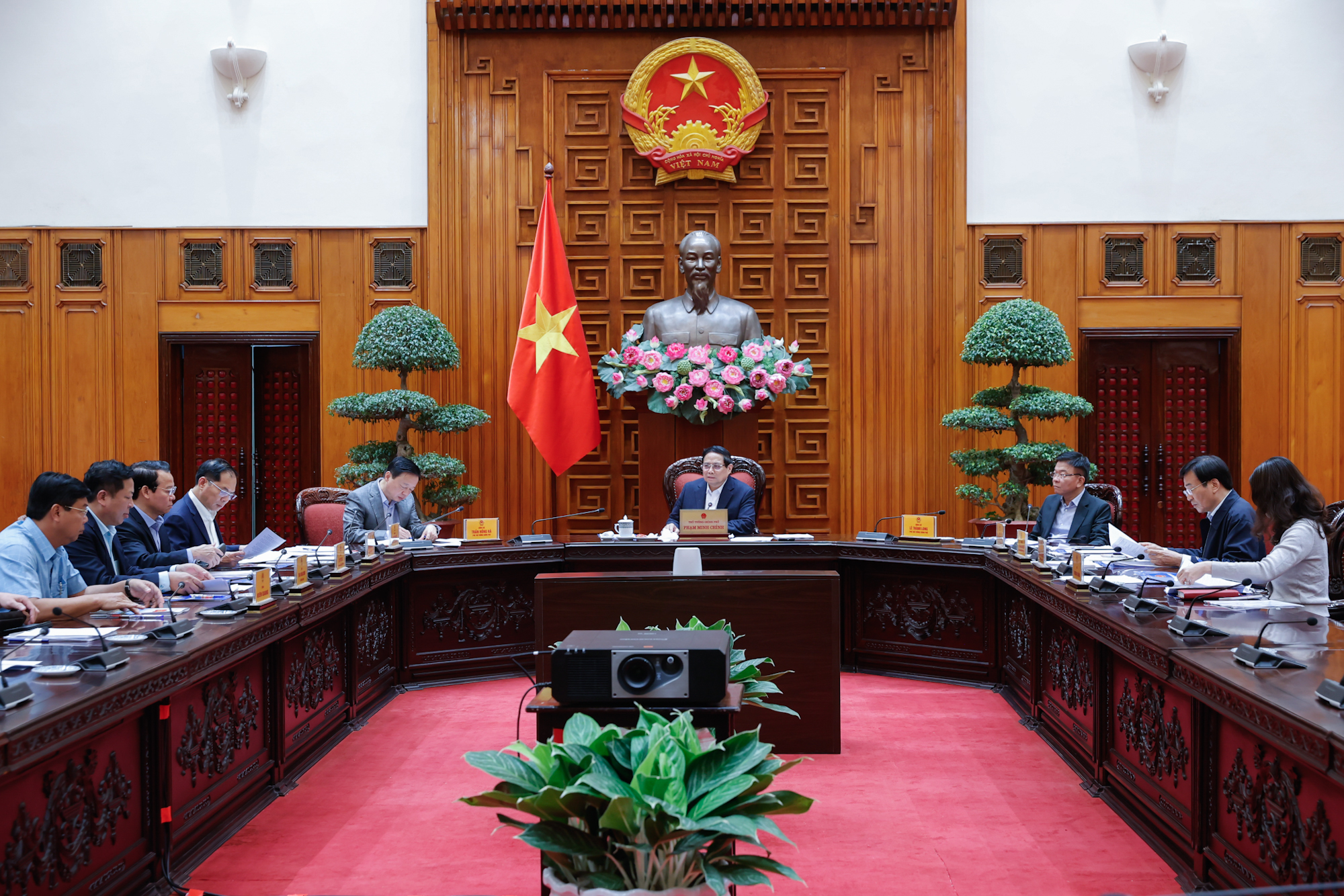 Quang cảnh cuộc họp - Ảnh: VGP