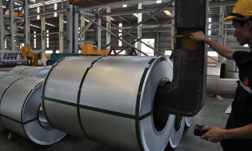 Mỹ đánh thuế thép 