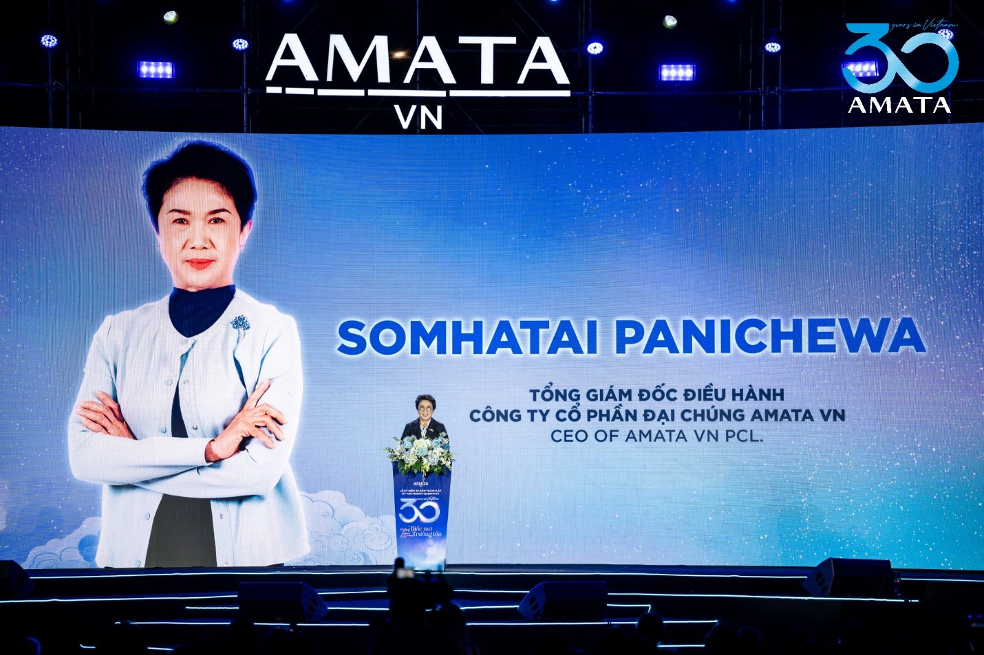 B&agrave; Somhatai Panichewa - CEO của AMATA Việt Nam, ph&aacute;t biểu tại buổi lễ.