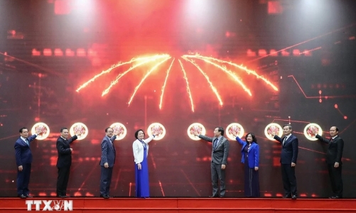 Các tỉnh, thành phố chỉ đạo tạm dừng tuyển dụng, bổ nhiệm cán bộ và tạm dừng xây mới