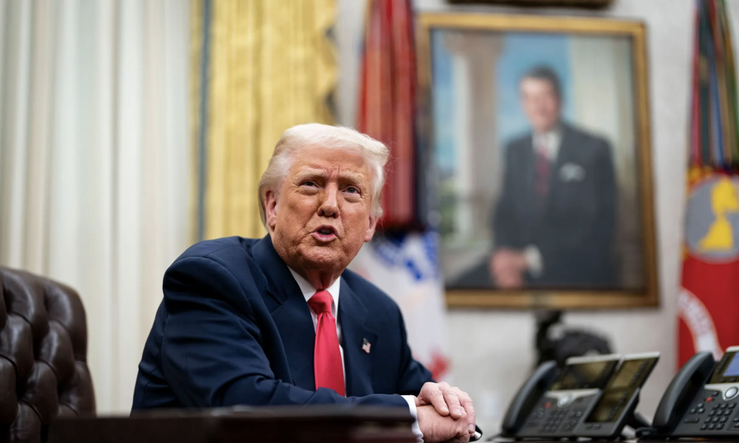 Tổng thống Mỹ Donald Trump tại Phòng Bầu dục ngày 6/3 - Ảnh: Bloomberg.