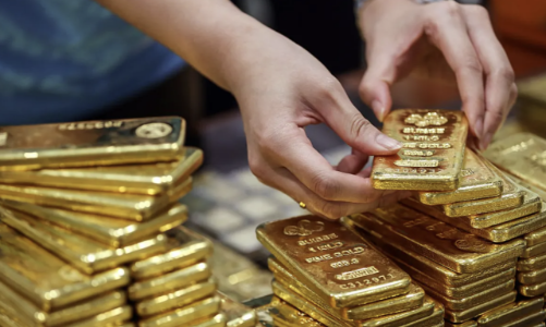 Giá vàng đuối sức vì lợi suất trái phiếu kho bạc Mỹ tăng mạnh, “cá mập” SPDR bán ròng