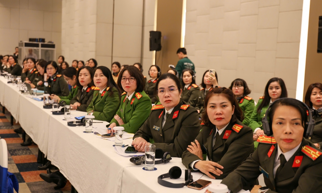 Các đại biểu đến từ các cơ quan thực thi pháp luật. Ảnh: UN Women.