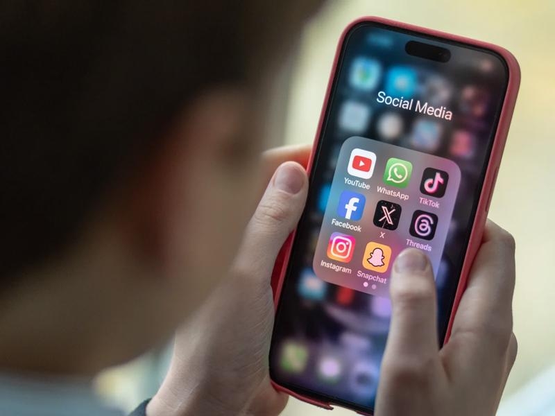 Ức được coi l&agrave; quốc gia &ldquo;mở đường&rdquo; cấm trẻ em dưới 16 tuổi sử dụng mạng x&atilde; hội.