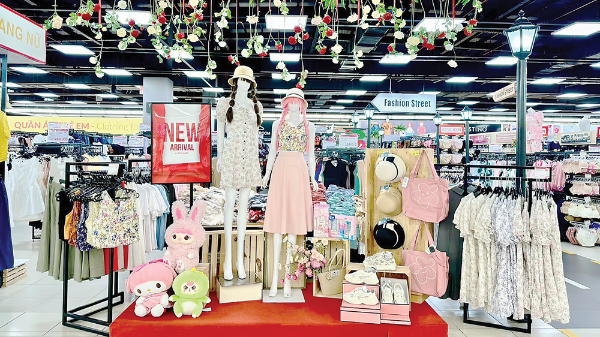 Bệ đỡ vững vàng cho hàng tiêu dùng Việt