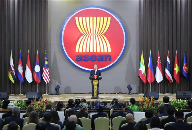 Tổng Bí thư Tô Lam phát biểu tại Lễ kỷ niệm 30 năm Việt Nam gia nhập ASEAN - Ảnh: TTXVN