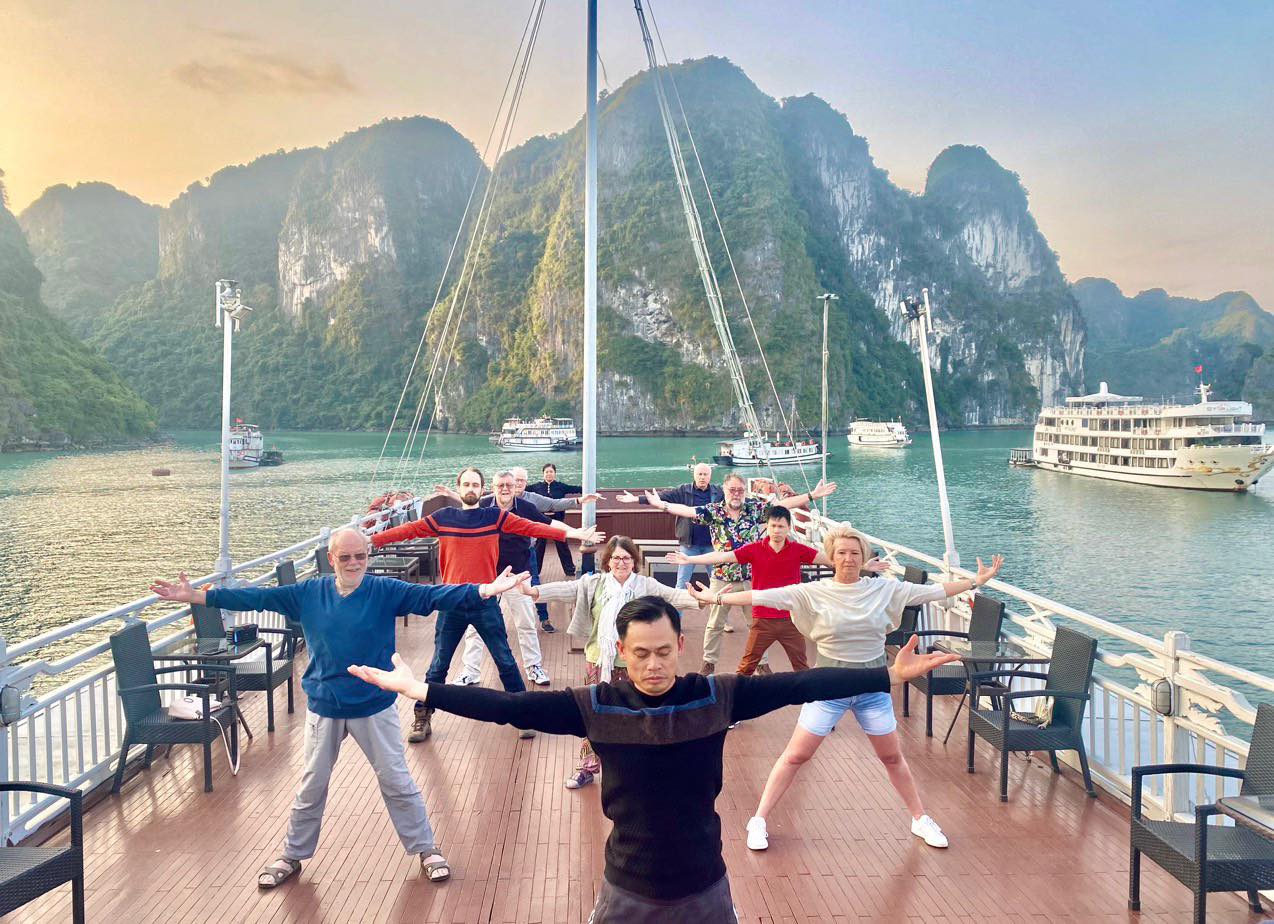 Việc miễn thị thực gi&uacute;p giảm bớt thủ tục h&agrave;nh ch&iacute;nh, tạo điều kiện thuận lợi cho du kh&aacute;ch.