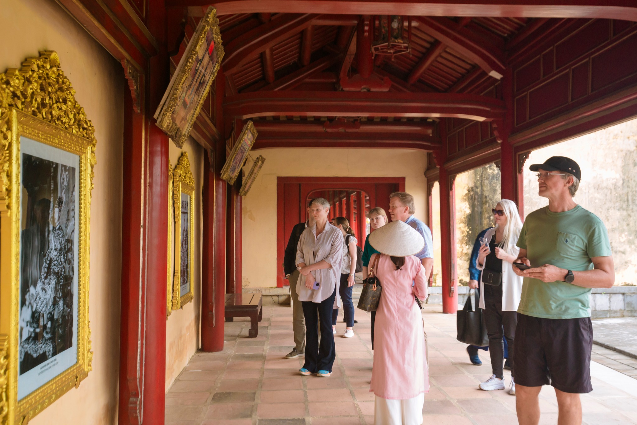 Du khách châu Âu thường có thời gian lưu trú trung bình 8 - 12 ngày trở lên, đặt các dịch vụ cao cấp 3 - 5 sao.