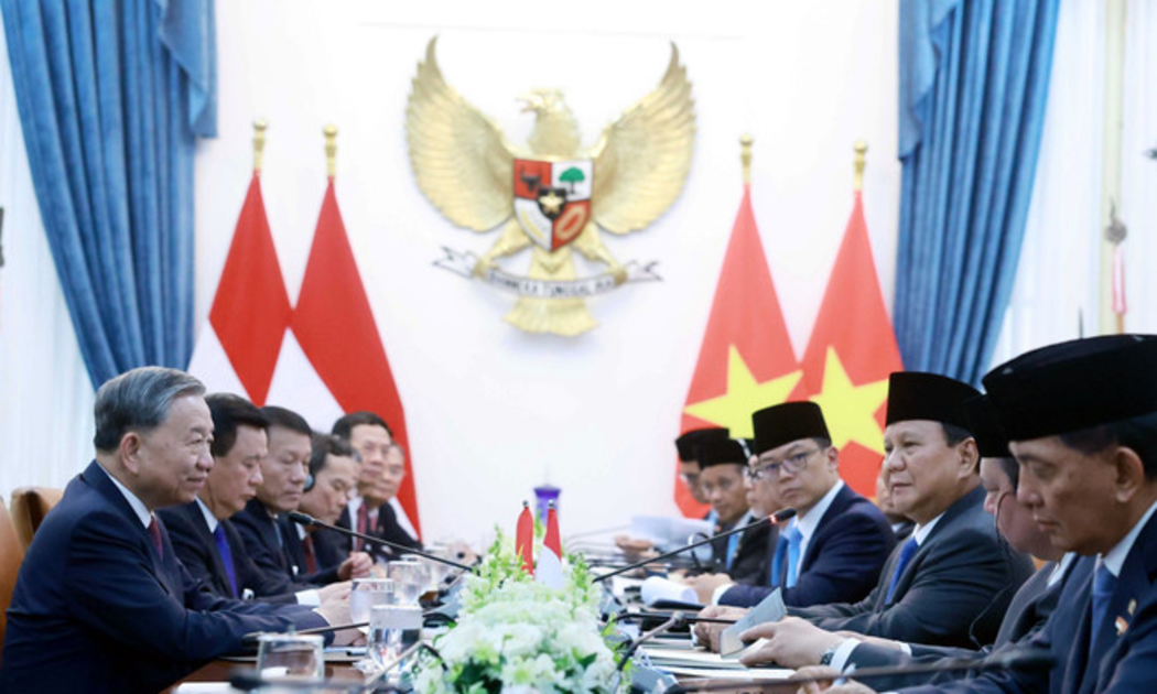 Tổng Bí thư Tô Lâm và Tổng thống Cộng hòa Indonesia Prabowo Subianto hội đàm - Ảnh: TTXVN