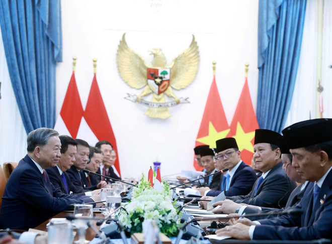 Tổng Bí thư Tô Lâm và Tổng thống Cộng hòa Indonesia Prabowo Subianto hội đàm - Ảnh: TTXVN