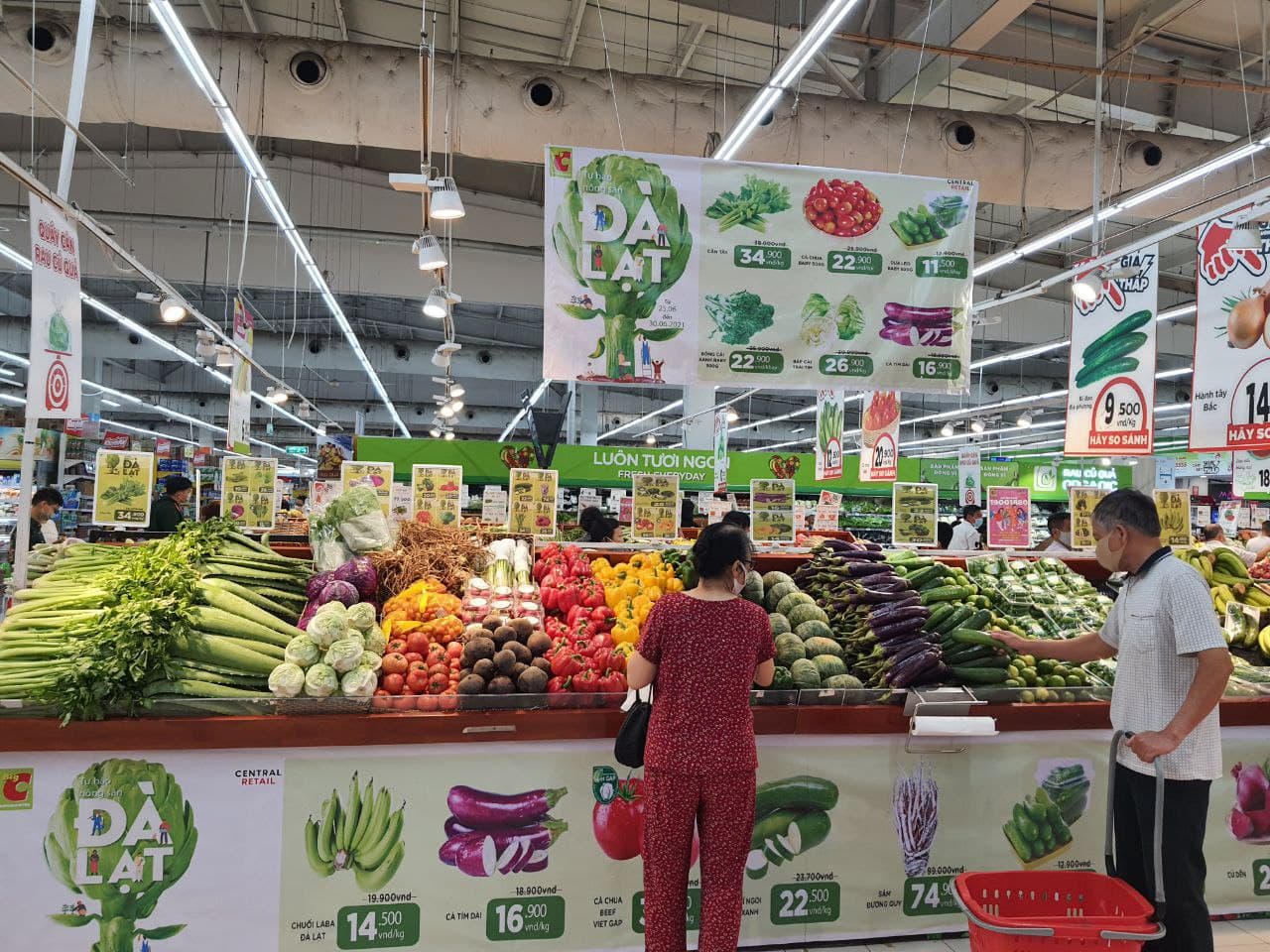 Hơn ai hết, doanh nghiệp phải chủ động, linh hoạt triển khai các biện pháp để tăng sức mua.
