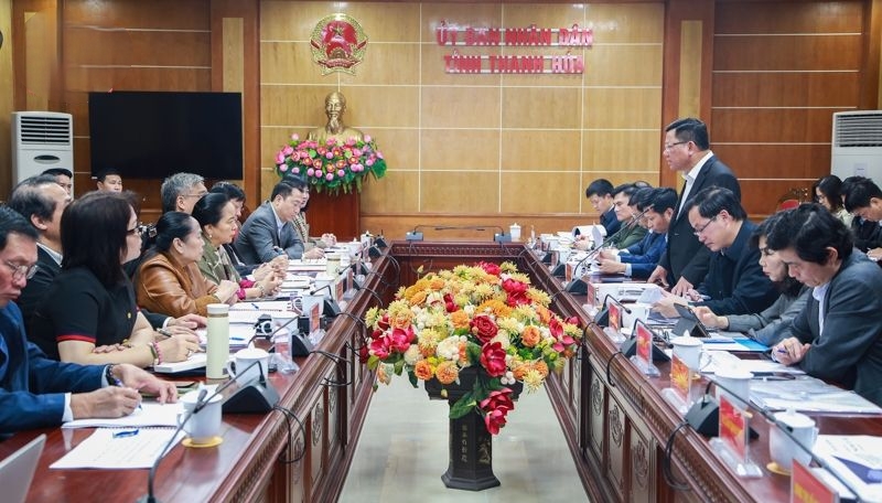 Toàn cảnh buổi làm việc. Ảnh - Anh Tuân