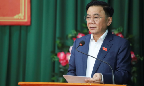 Tạm dừng bổ nhiệm, luân chuyển cán bộ tới khi hoàn thành sáp nhập, hợp nhất một số tỉnh