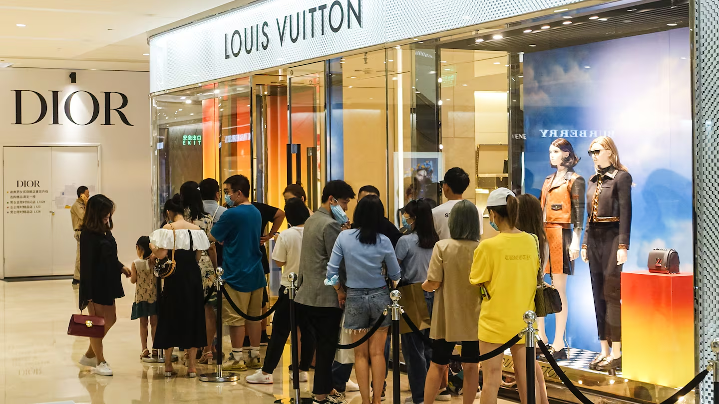 Người tiêu dùng trẻ tuổi ngày càng coi trọng những trải nghiệm có ý nghĩa hơn là của cải vật chất.