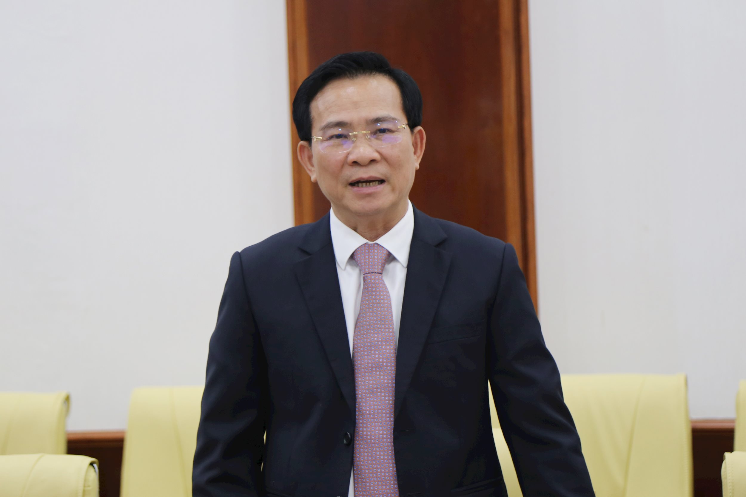 Ông Hồ Văn Mười, Phó Bí thư tỉnh ủy, Chủ tịch UBND tỉnh Đắk Nông phát biểu tại Lễ ký kết.