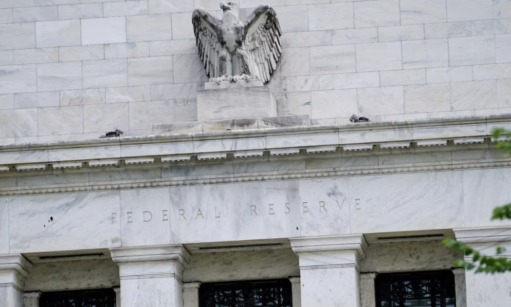 Mặt trước tòa nhà trụ sở của Fed ở Washington DC - Ảnh: Reuters.