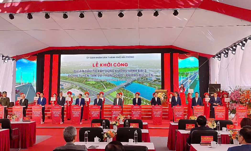 Lễ khởi công Dự án đầu tư xây dựng đường vành đai 2 đoạn tuyến Tân Vũ - Hưng Đạo