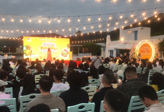 Toàn cảnh họp báo. Ảnh Ngô Anh Văn