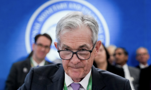 Các ngân hàng trung ương loay hoay giữa rủi ro tăng trưởng và nguy cơ lạm phát