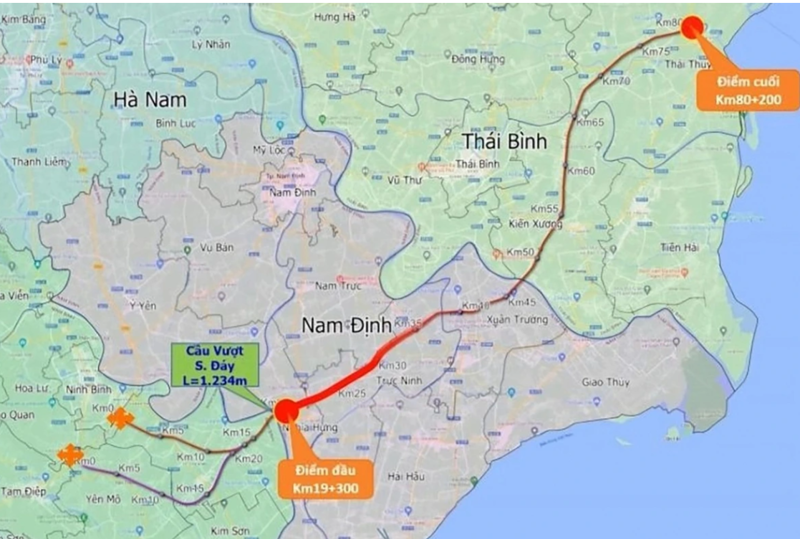 Construction time of Ninh Binh-Hai Phong expressway section to be cut by half