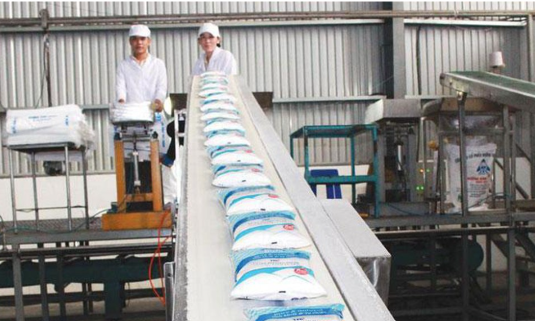 Đường sản xuất trong nước khó khăn trong khâu tiêu thụ.