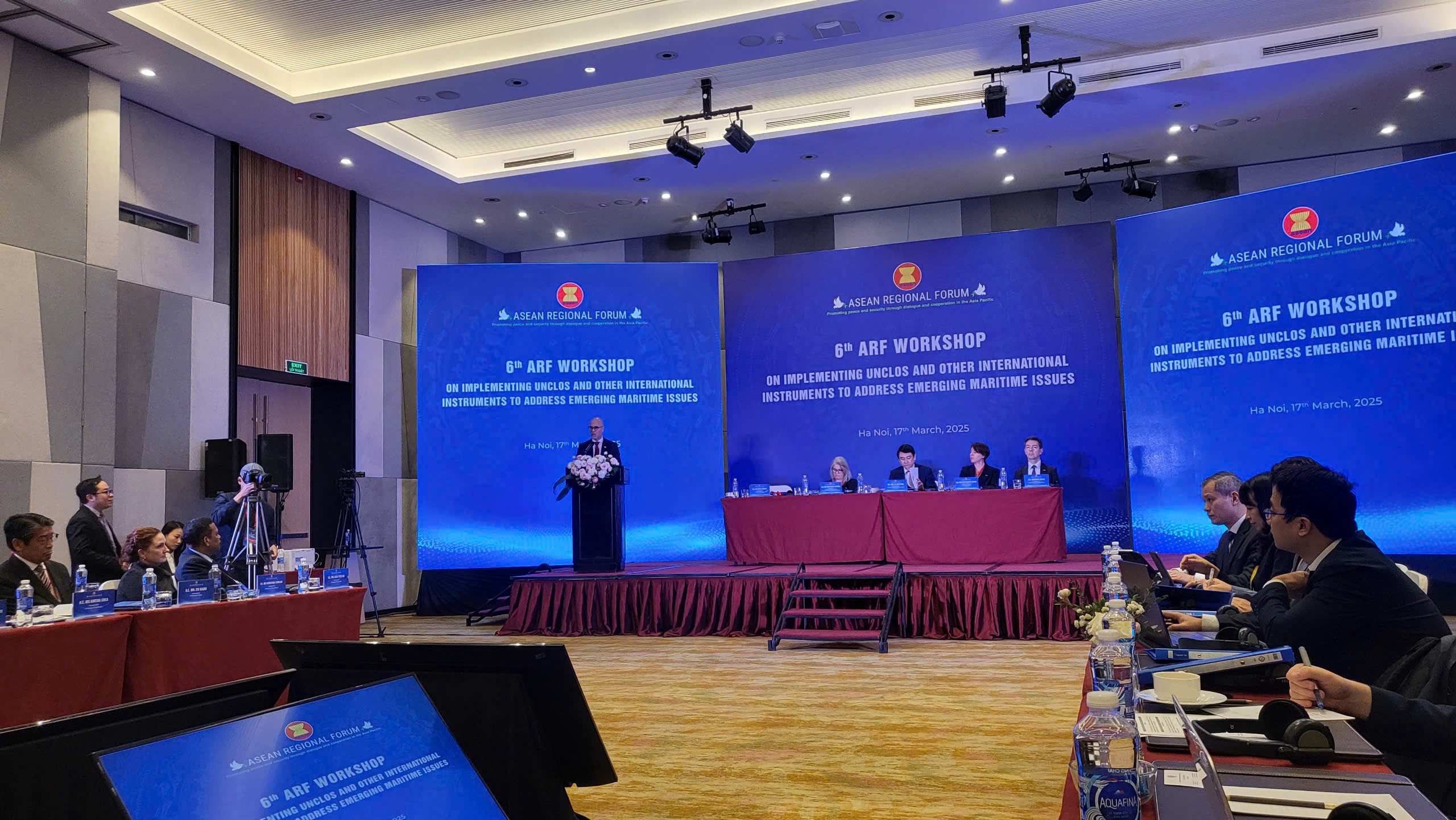 Đại sứ Canada tại Việt Nam Shawn Steil phát biểu tại hội thảo. Ảnh: Nguyễn Tuyến