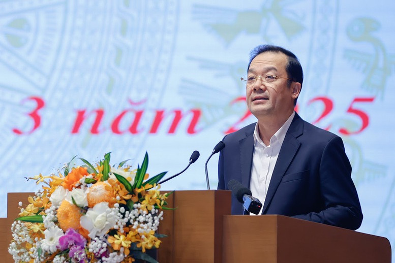Thứ trưởng Bộ Khoa học và Công nghệ Phạm Đức Long phát biểu tại Phiên họp - Ảnh: VGP. 