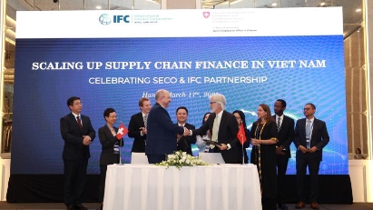 IFC, Switzerland scale up supply chain finance in Vietnam