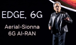 Ông Jensen Huang, đồng sáng lập kiêm Giám đốc Điều hành Nvidia, phát biểu tại hội nghị GTC.