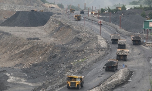 Quảng Ninh gỡ khó vật liệu san lấp cho các dự án hạ tầng giao thông