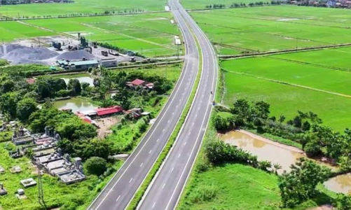 Đẩy nhanh tiến độ thi công cao tốc Ninh Bình - Hải Phòng đoạn qua Ninh Bình
