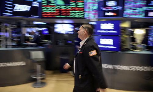 Chứng khoán Mỹ xanh rực nhờ tín hiệu từ Fed, giá dầu tăng nhẹ