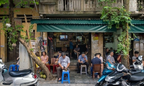 Người tiêu dùng Việt có xu hướng chọn đồ uống bình dân?