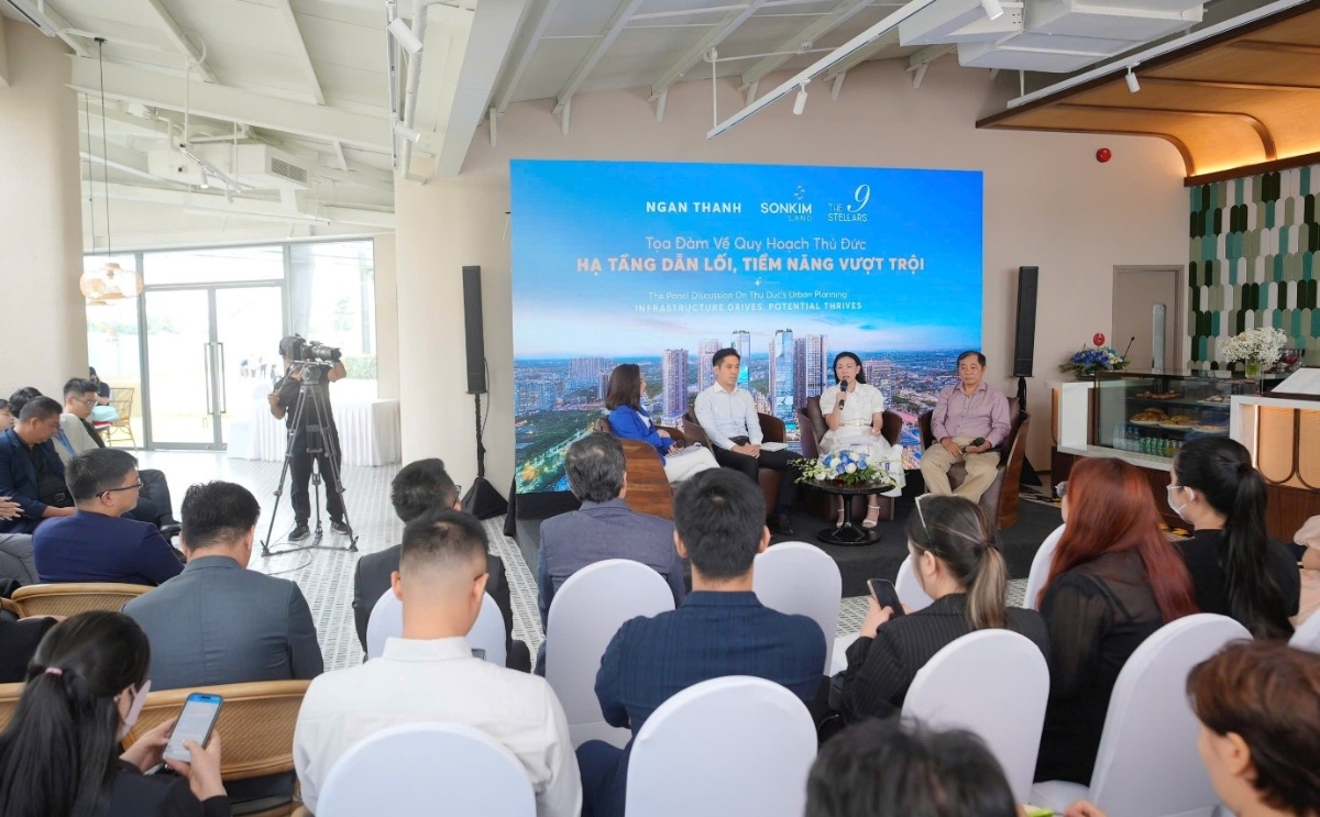 C&aacute;c chuy&ecirc;n gia b&agrave;n luận về tiềm năng của m&ocirc; h&igrave;nh TOD tại ph&acirc;n v&ugrave;ng 4 Thủ Đức.