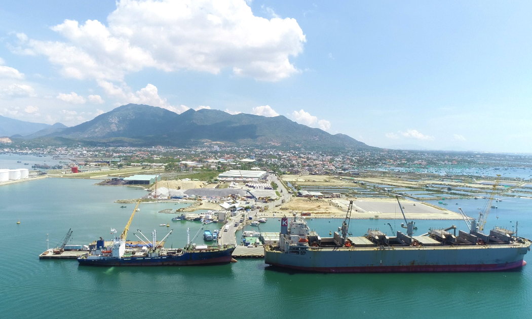 Nằm cách thành phố Nha Trang 60 km về phía Nam, Cảng Cam Ranh nằm trên vịnh Cam Ranh, tỉnh Khánh Hòa - Ảnh minh họa.