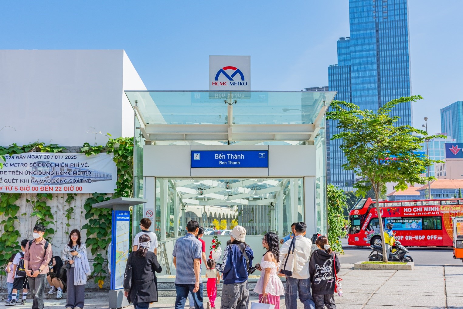 Di chuyển tại trung tâm thuận tiện và năng động hơn với sự vận hành của tuyến metro.