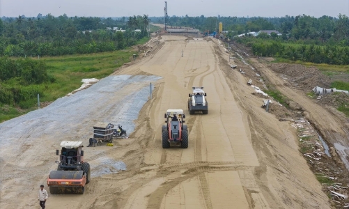 Hoàn thành gia tải công trình cao tốc Cần Thơ - Cà Mau trong tháng 3/2025