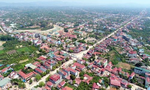 Tạm dừng trình đề án sắp xếp đơn vị hành chính cấp huyện, xã theo tiêu chuẩn cũ