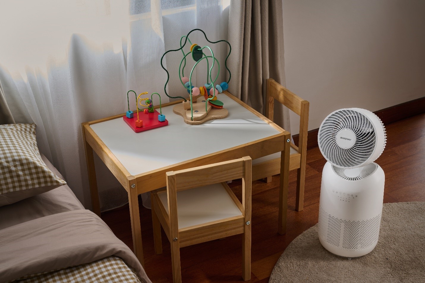 Máy lọc không khí kết hợp quạt đối lưu nhỏ gọn Acerpure Cool C3 3 trong 1.