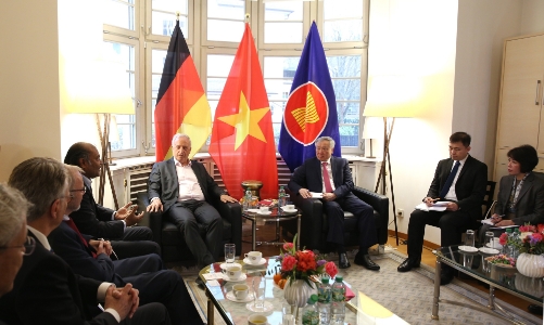 Đức sẵn sàng hợp tác với Việt Nam trong xây dựng Trung tâm tài chính quốc tế