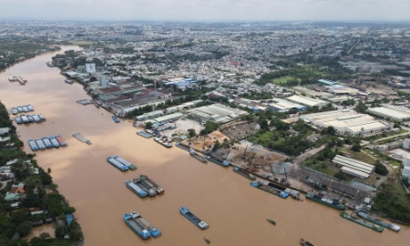 Toàn cảnh KCN Biên Hòa I bên hữu ngạn sông Đồng Nai hiện nay nhìn từ trên cao. Ảnh: Phạm Tùng