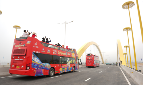 Thông xe kỹ thuật cây cầu nghìn tỷ tại Huế