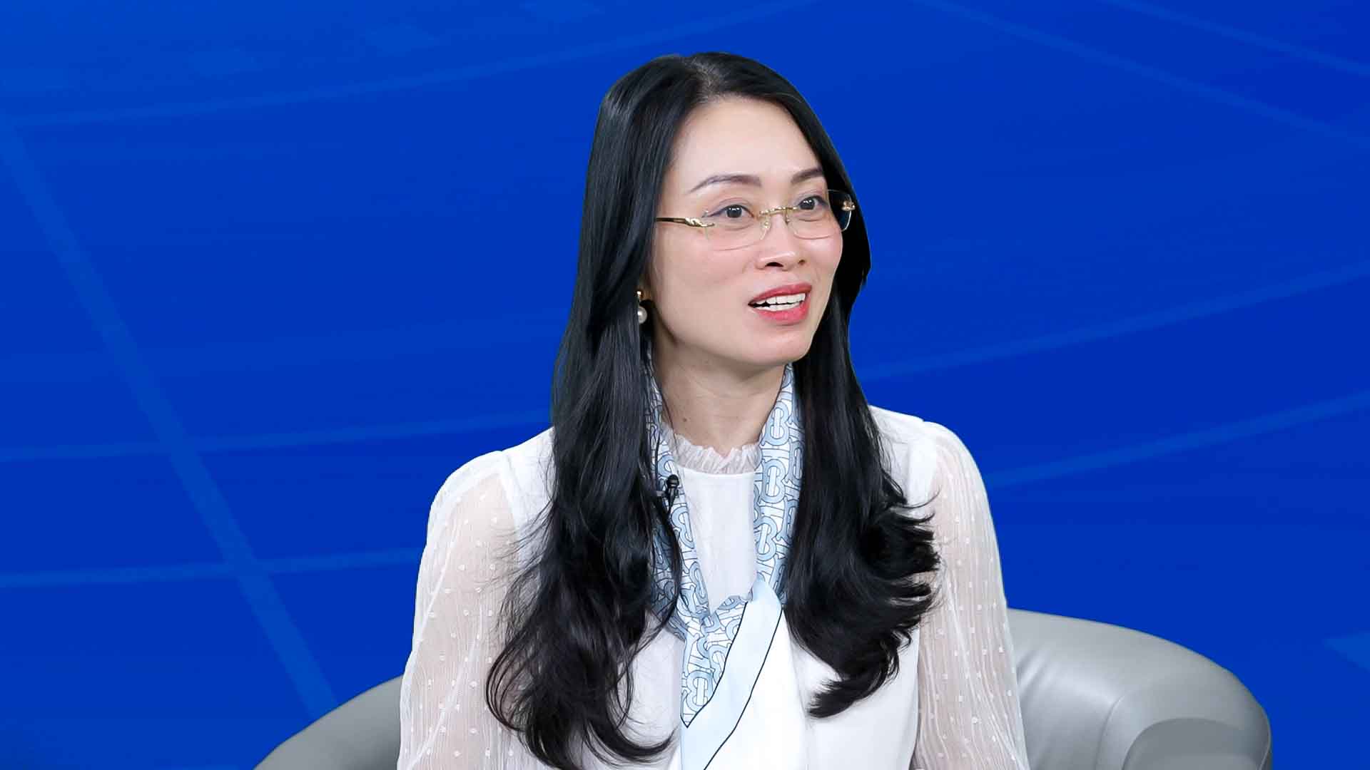 Bà Nguyễn Quỳnh Anh, Phó Chủ tịch Ủy ban Cạnh tranh Quốc gia.