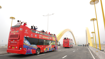 $80 mln bridge in central Hue city opens to traffic