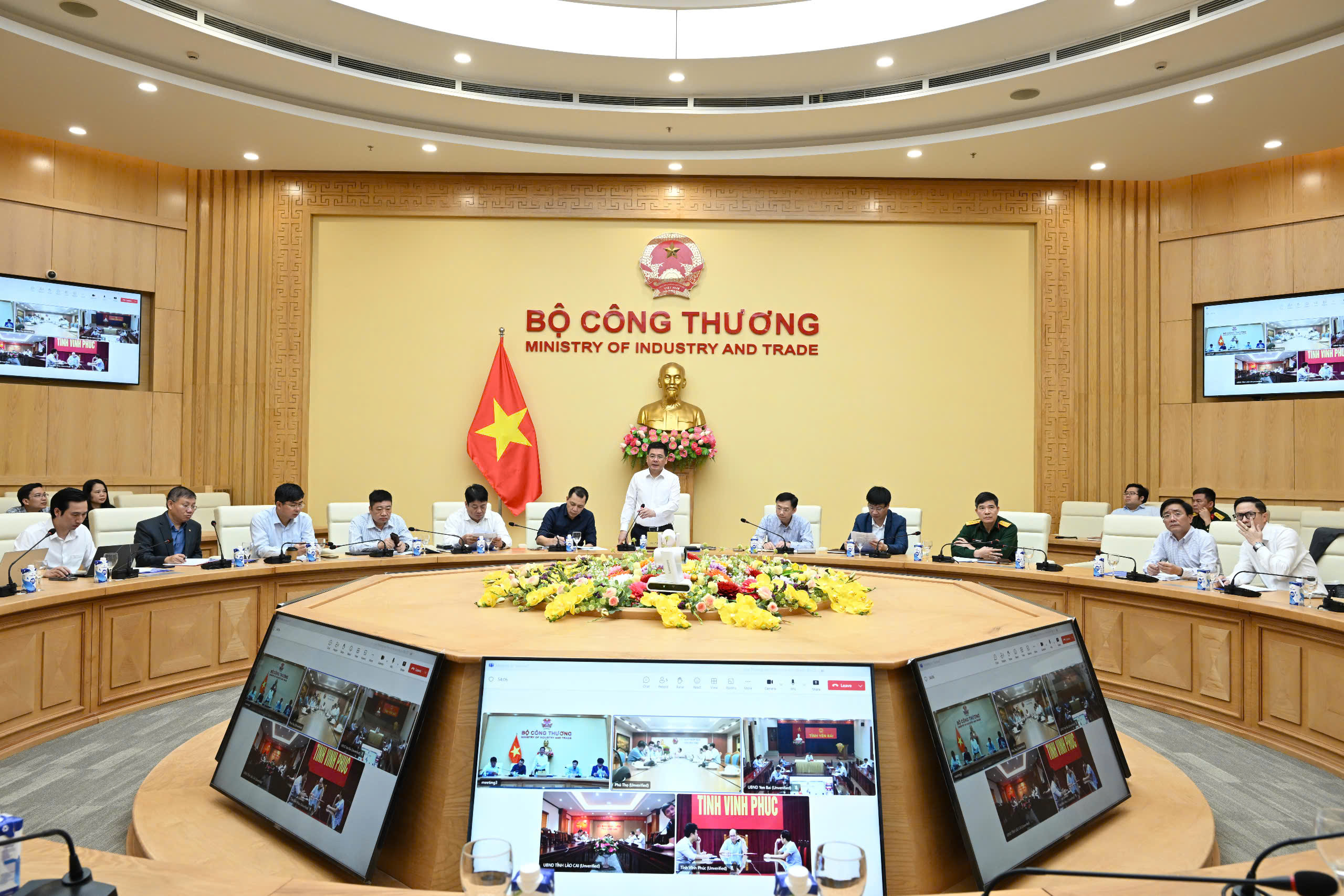 Dự án sẽ không đảm bảo tiến độ kịp thời bàn giao toàn bộ hành lang tuyến toàn bộ trước ngày 30/4