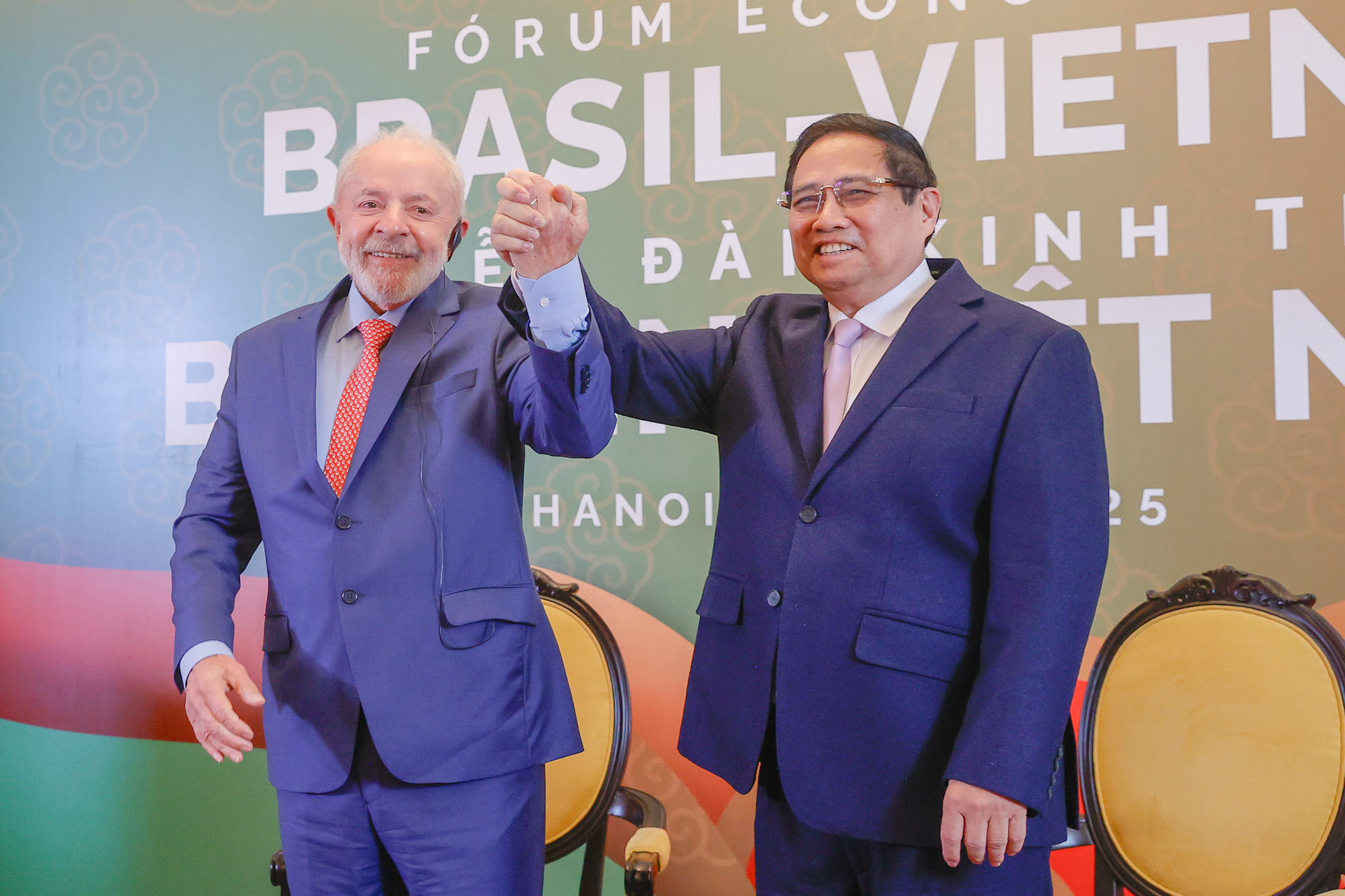 Thủ tướng Phạm Minh Chính và Tổng thống Brazil Lula da Silva dự Diễn đàn Kinh tế Việt Nam - Brazil - Ảnh: VGP