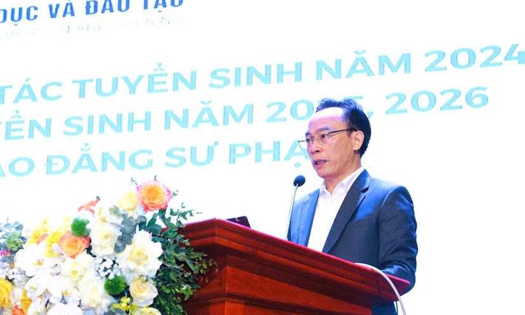 Thứ trưởng Hoàng Minh Sơn phát biểu khai mạc hội nghị. Ảnh: MOET.