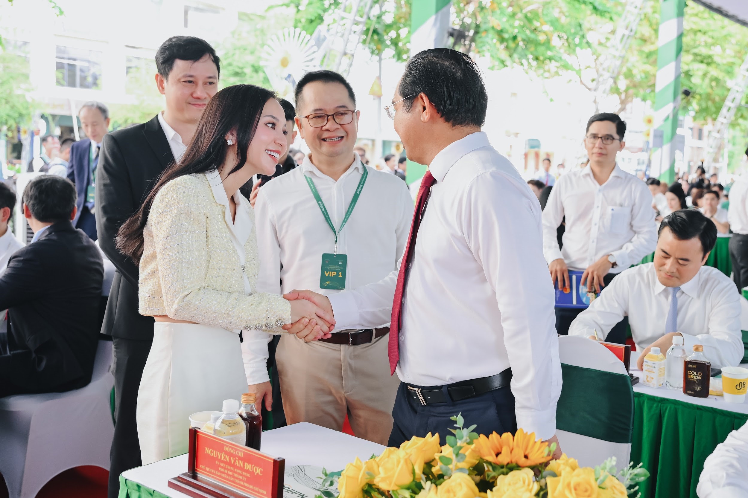 Hannah Olala cho biết cô tự hào khi được đảm nhận vai trò cầu nối truyền cảm hứng giữa Nutifood và người dân Việt Nam trong sự kiện mang tính lịch sử này.