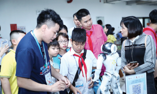 Đưa nhân tài công nghệ Việt “hồi hương” 